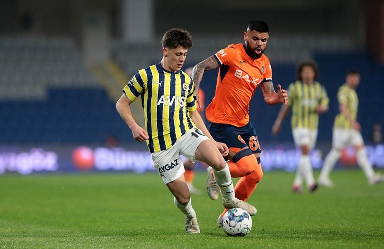 Fenerbahçe, deplasmanda Başakşehiri 2-1 mağlup etti