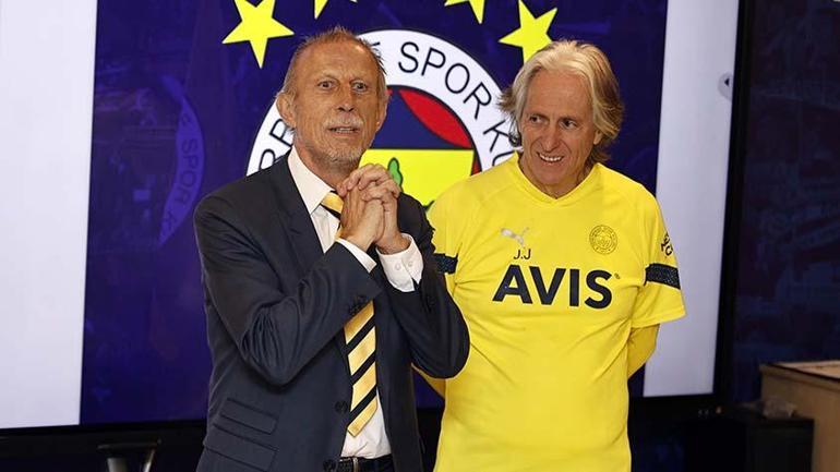 Christoph Daum: Fenerbahçenin şampiyon olma ihtimali fazlasıyla yüksek