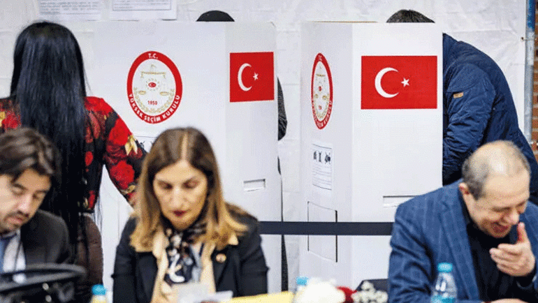Yurt dışındaki Türk seçmenler sandığa koştu Şu ana kadar oy veren sayısı...