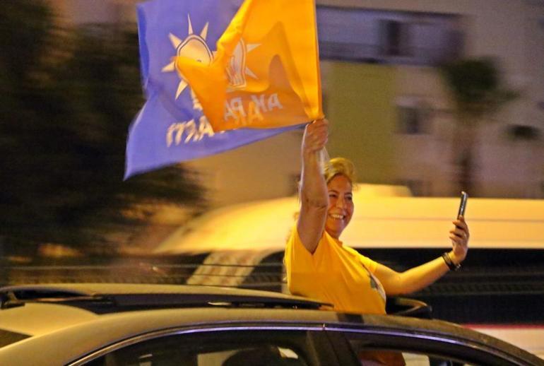 Cumhur İttifakı seçim zaferini kutluyor Türkiyenin dört bir yanından kareler