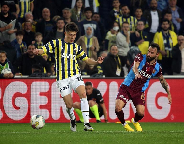 Fenerbahçe evinde Trabzonsporu 3 golle geçti