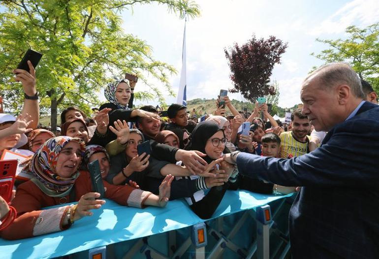 Cumhurbaşkanı Erdoğandan deprem bölgesine yatırım müjdesi
