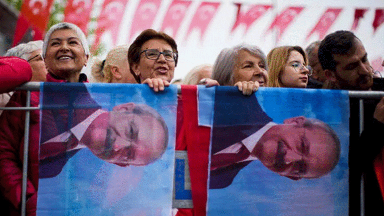 Seçim için gözler Türkiyede İngiliz Financial Times seçimin favorisini açıkladı