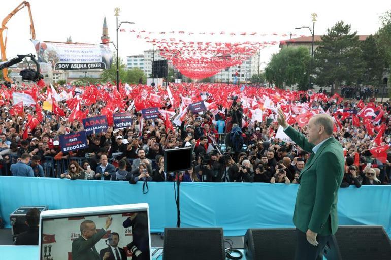 Erdoğan: Depremzedeye hakaret dibin dibidir, bunu yapanların insanlıkla alakası olamaz