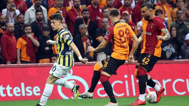 Galatasaray ezeli rakibi Fenerbahçeyi 3-0 yendi