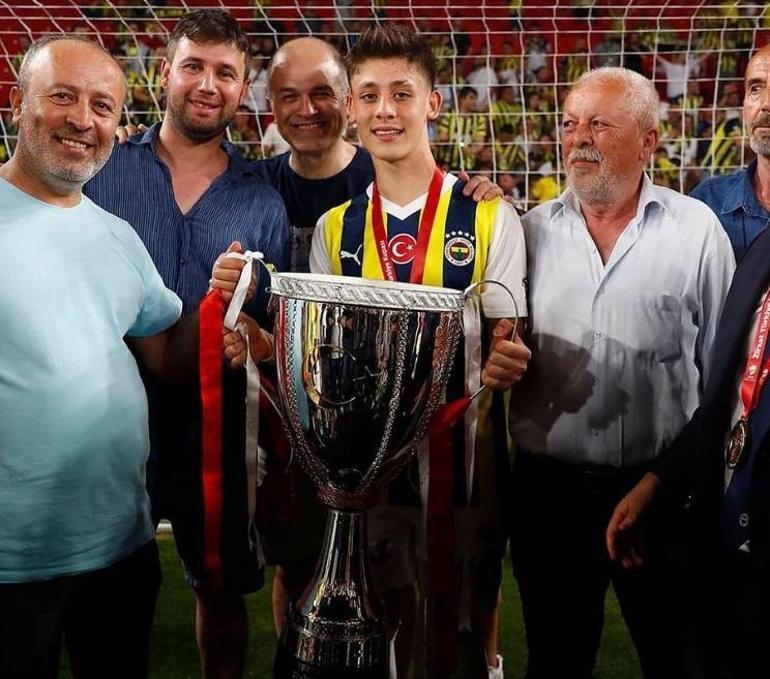Arda Gülerin annesi ve babasından oğullarına Türkiye Kupası tebriği