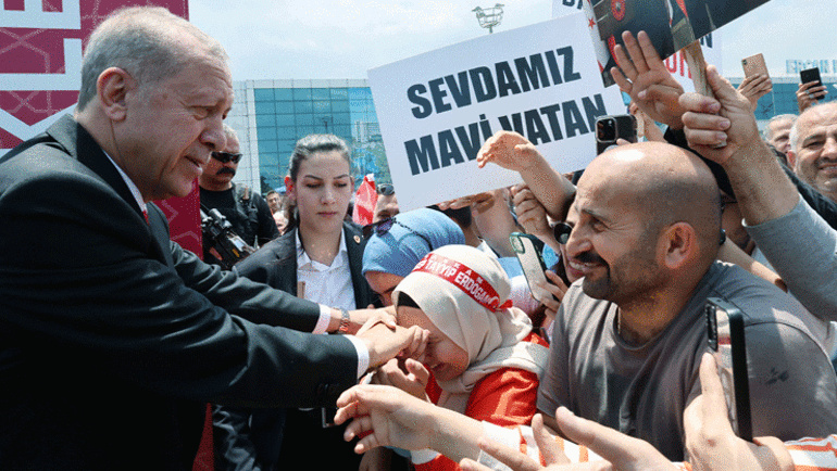 Cumhurbaşkanı Erdoğan KKTCye gitti
