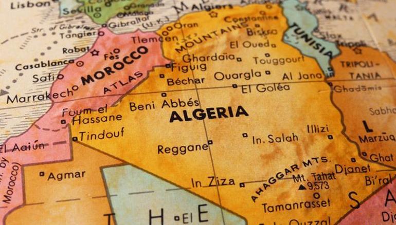 Cezayir nerede, haritası ve komşuları Cezayir bayrağı, para birimi... Cezayir gezilecek yerler