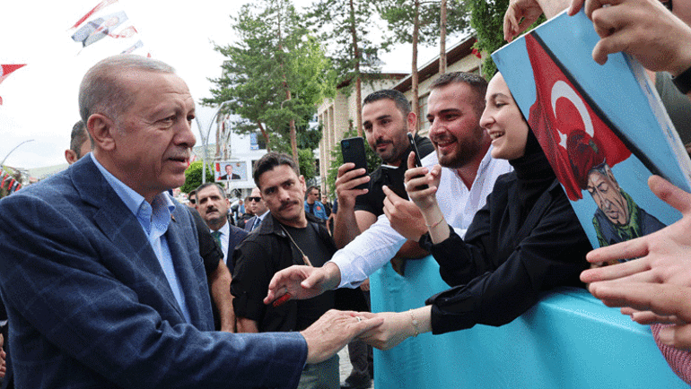 Cumhurbaşkanı Erdoğandan enflasyonla mücadele mesajı: Fırsatçılara müsaade etmeyeceğiz