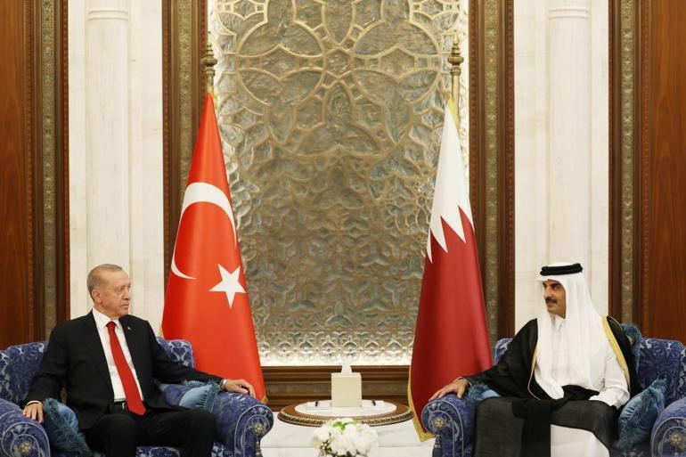 Körfez turunda ikinci durak Katar Cumhurbaşkanı Erdoğan ve Al Sani bir araya geldi
