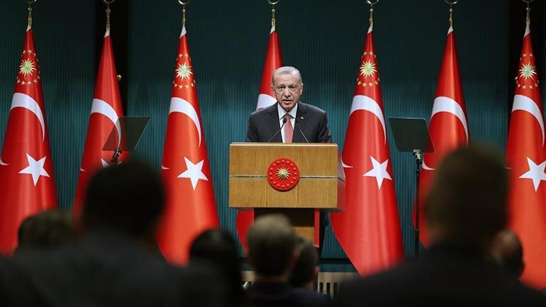 Cumhurbaşkanı Erdoğandan memur ve emekli maaşlarına düzenleme açıklaması