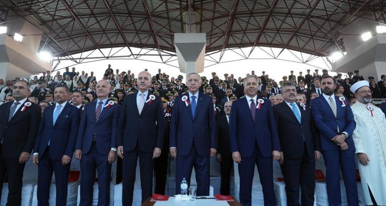 Cumhurbaşkanı Erdoğandan terörle mücadele mesajı: Başını kaldıramaz hale getirdik
