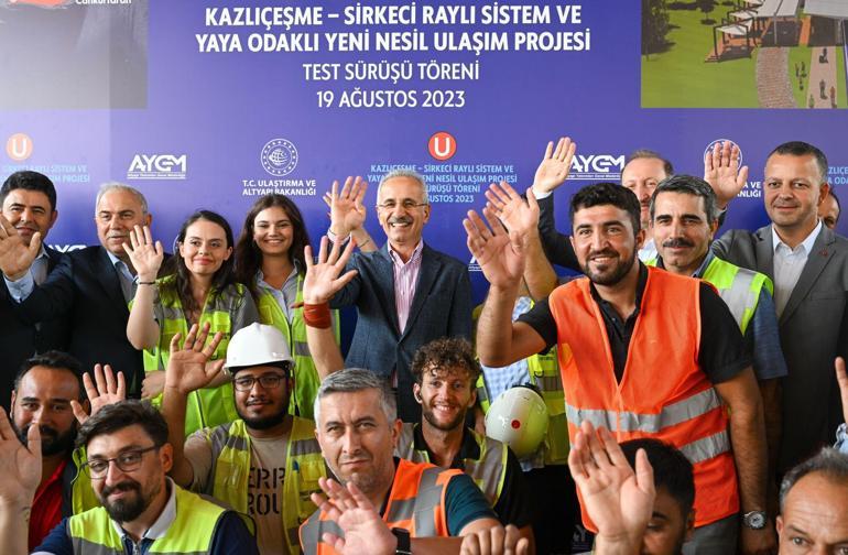Altyapı ve Ulaştırma Bakanı Uraloğlu Kazlıçeşme-Sirkeci hattındaki test sürüşüne katıldı