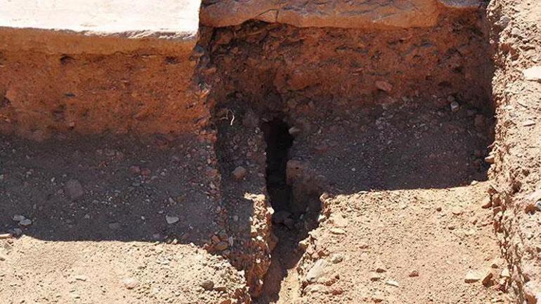 Türkiyede bir fay hattı daha bulundu Antik kent kazılarında tespit edildi