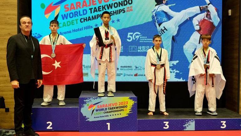 Milli taekwondocumuz Utku Kap, Dünya Yıldızlar Taekwondo Şampiyonası’nda gümüş madalya kazandı