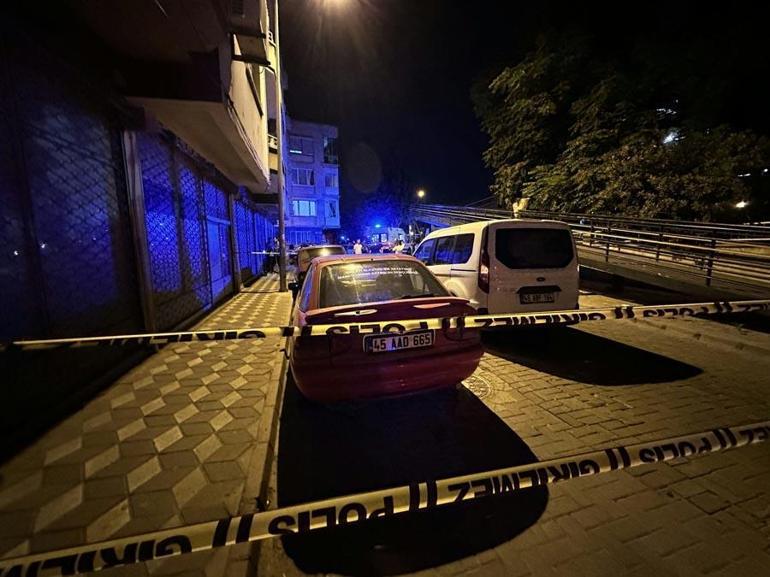 Manisada sokakta tartıştığı 2 kadını tabanca ile vurduktan sonra intihar etti: 2 ölü, 1 yaralı