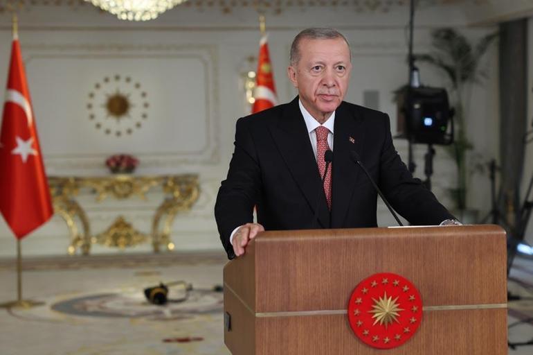 Cumhurbaşkanı Erdoğan: Depremi istismar eden değil, hizmet eden olduk