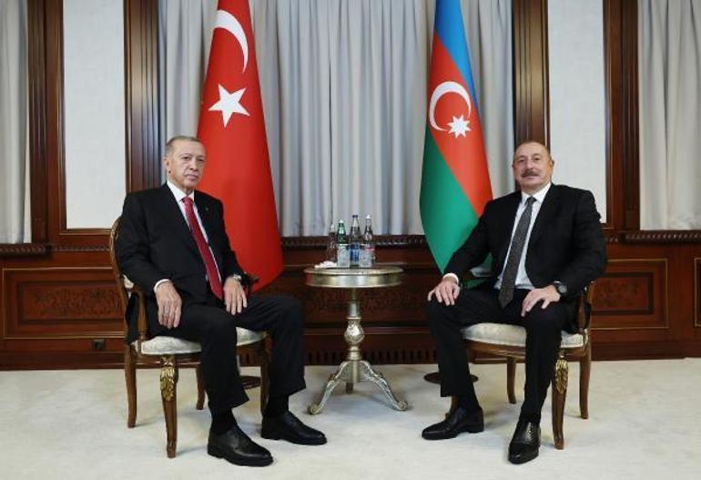Cumhurbaşkanı Erdoğan Nahçıvanda Aliyev tarafından karşılandı