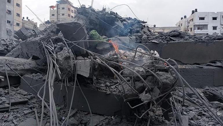 Hamas saat vererek uyarmıştı Aşkelon bombalanıyor