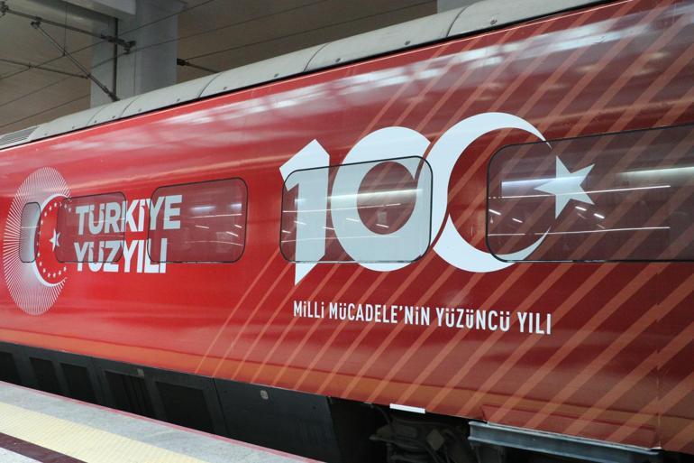 100üncü yıl treni, Ankaradan İstanbula hareket etti