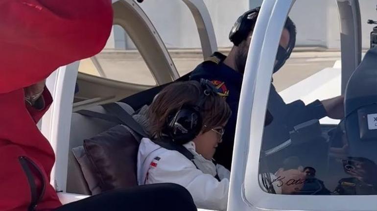Motosiklet, TIR, araba derken Zayn Sofuoğlu şimdi de uçak kullandı