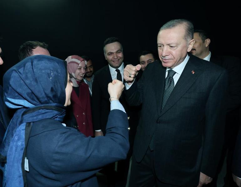 Cumhurbaşkanı Erdoğan: Gençlerimizin önünü biz açtık