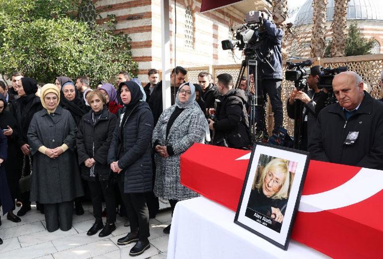 Yazar Alev Alatlıya veda... Cumhurbaşkanı Erdoğan cenaze töreninde