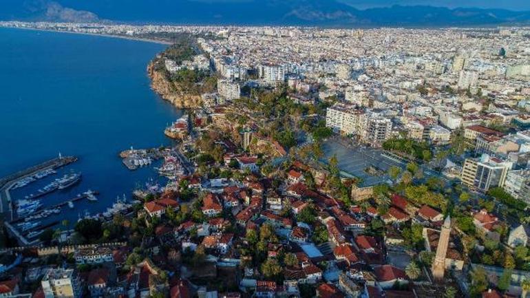 Antalyadan kaçış başladı, kiralar yüzde 15 geriledi