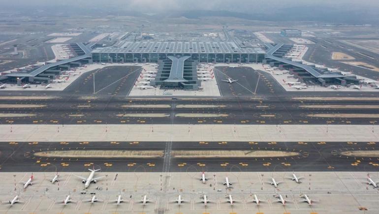 İstanbul Havalimanına 3 uçak aynı anda inip kalkabilecek
