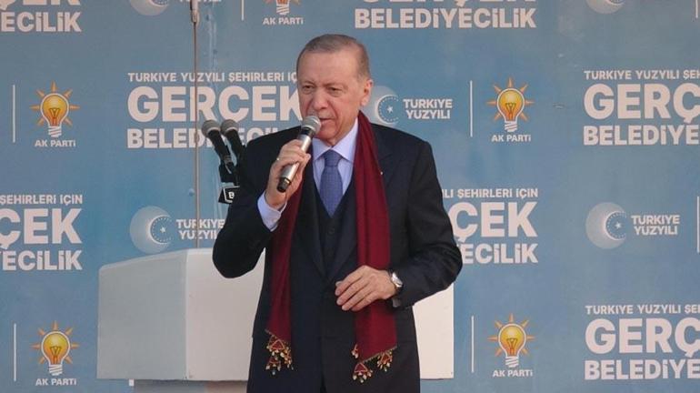 Cumhurbaşkanı Erdoğandan sert sözler: Muhalefette kimin kimle yürüdüğü, kimin kime borçlandığı muamma