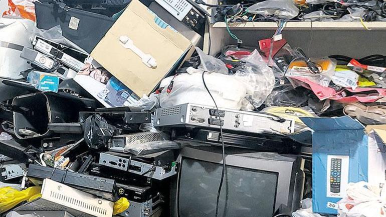 Elektronik atık rekoru Hane başı ortalama 42 kilo