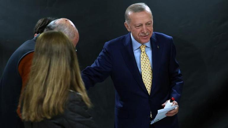 Cumhurbaşkanı Erdoğan oyunu kullandı Bu seçim yeni bir dönemin başlangıcı