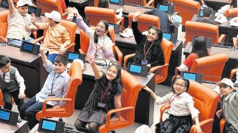 23 Nisan Ulusal Egemenlik ve Çocuk Bayramı kutlu olsun Meclis’te söz çocukların