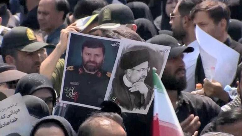 İranın ölen Cumhurbaşkanı Reisiye cenaze töreni yapılıyor