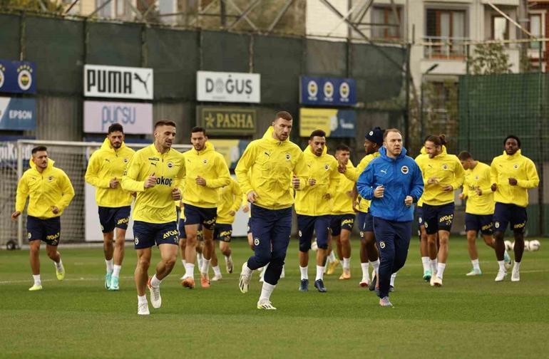 Fenerbahçe Strasbourg ilk 11 Fenerbahçe hazırlık maçı hangi kanalda yayınlanacak, saat kaçta Fenerbahçe Strasbourg maçı şifresiz