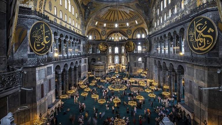 Cuma hutbesi 19 Temmuz 2024 Bugünün Cuma hutbesinin konusu nedir Bu haftaki Cuma Hutbesi konusu ve metni