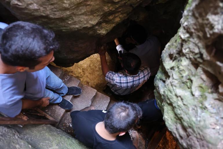 İçerisi -10 derece Sıcaktan kavrulan kentte vatandaşlar soluğu burada alıyor