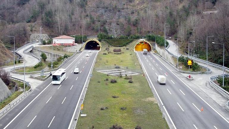 BOLU TÜNELİ ÇALIŞMASI 21 AĞUSTOS: Bolu tüneli neden kapalı, açılacak, açıldı mı Bolu Dağı tüneli neden kapalı