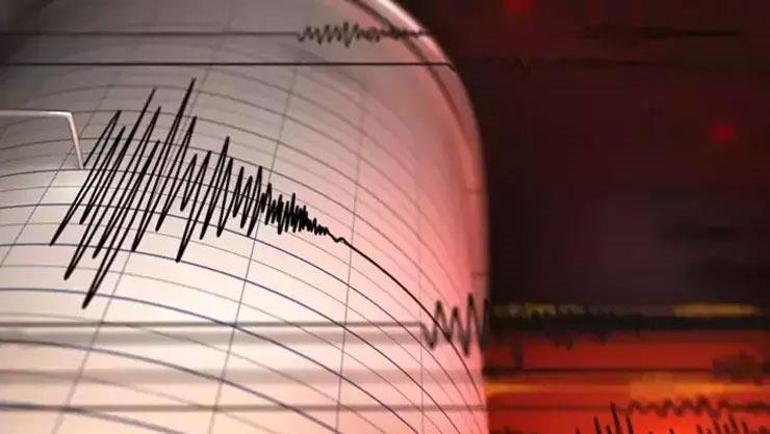 Bugün İstanbul’da, Ankara’da, İzmir’de deprem mi oldu 25 Ağustos dün gece nerede, kaç büyüklüğünde deprem oldu AFAD ve Kandilli deprem