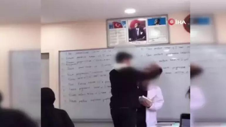 Gözleri açık gitti Saygısızlık yapan öğrencisini bu sözlerle affetmişti: Bir hata ile Türk evladı kaybedilemez