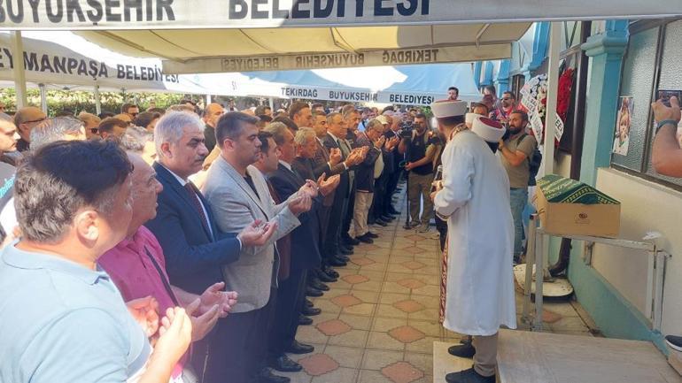 Sılanın cenazesinde tüyleri diken diken eden anlar İmamın sözleriyle gözyaşları sel oldu