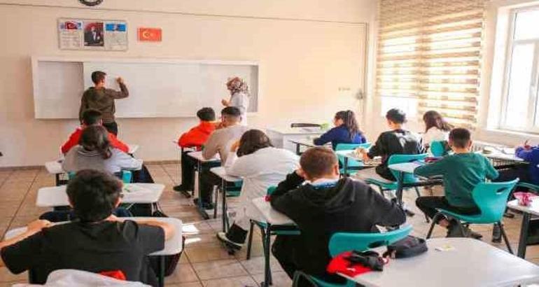 Malatya, Elazığ, Diyarbakırda okullar tatil mi Okullar kaç gün tatil edildi