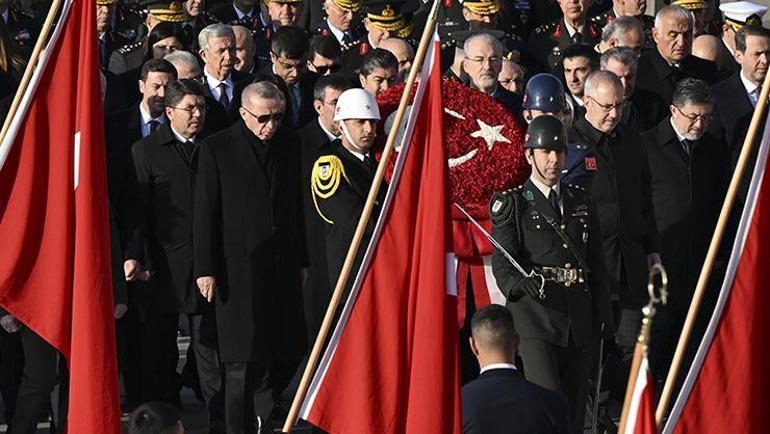 Cumhurbaşkanı Erdoğan ve Devlet erkanı Anıtkabirde Büyük Türkiye vizyonuyla yolumuzda ilerliyoruz