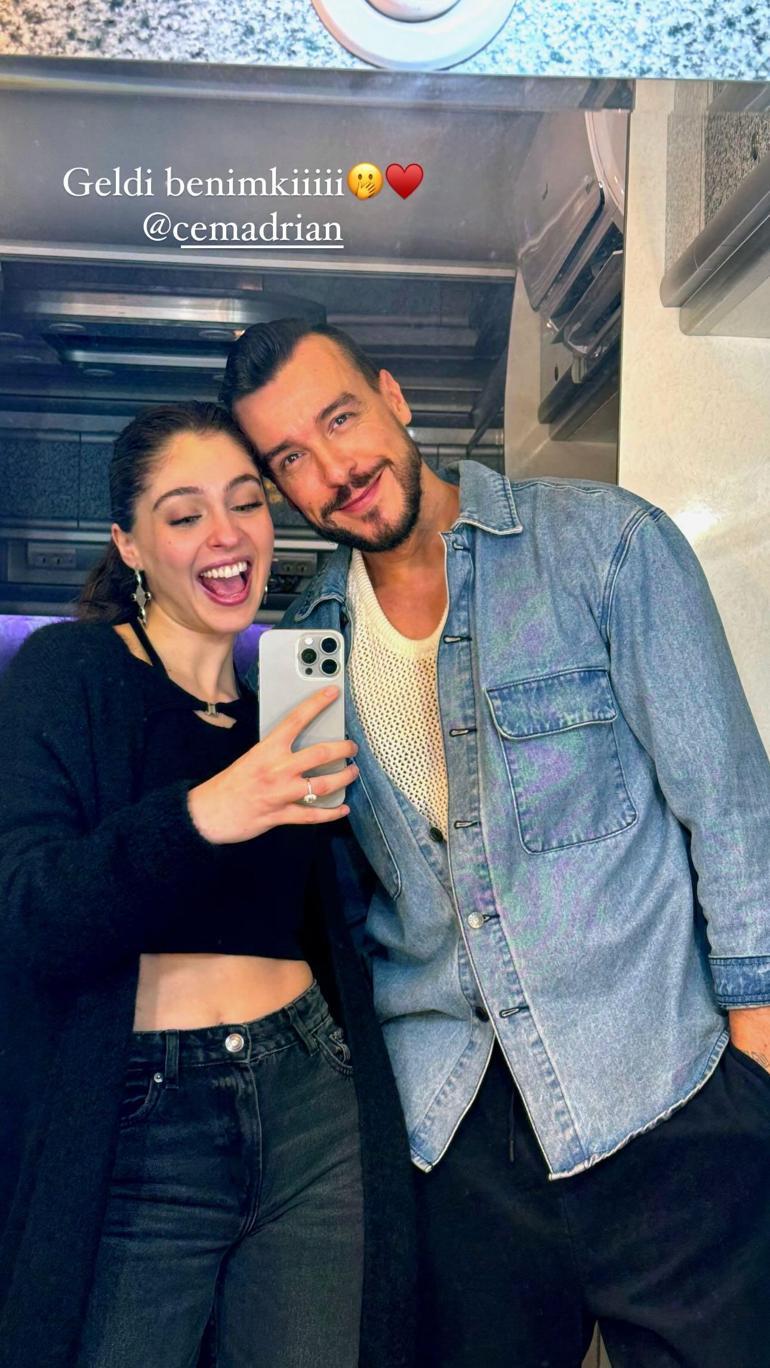 Cemre Baysel ve Cem Adrian bir arada