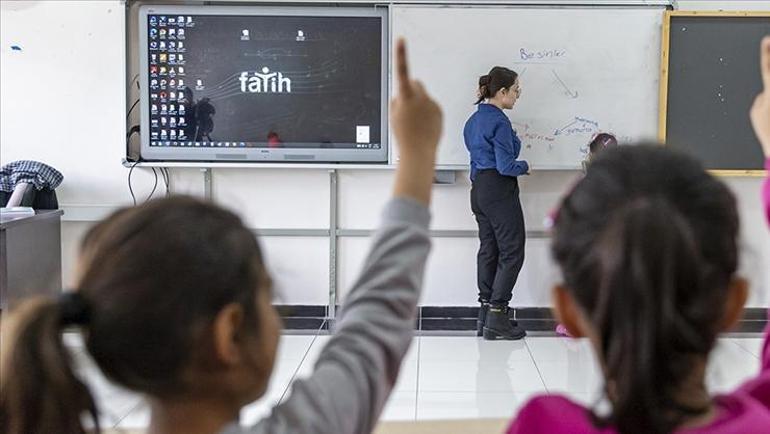 Okullar ne zaman kapanıyor Okullar hangi tarihte, kaç gün sonra kapanacak MEB 2025 takvimine göre okulların kapanış tarihi