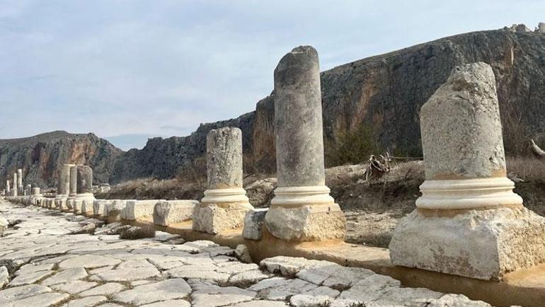 İki fotoğraf arasında tam 120 yıl var Ünlü İngiliz casusu böyle keşfetmiş