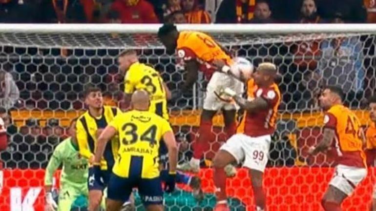 Derbide tartışma yaratan pozisyon Eski hakemler açıkladı: Net penaltı