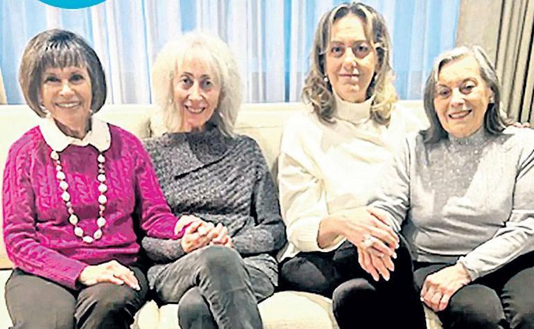 75 yıllık arkadaşı kardeşi çıktı