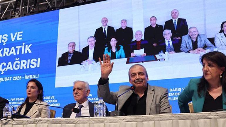 İmralıdan beklenen çağrı PKK kendini feshetmeli