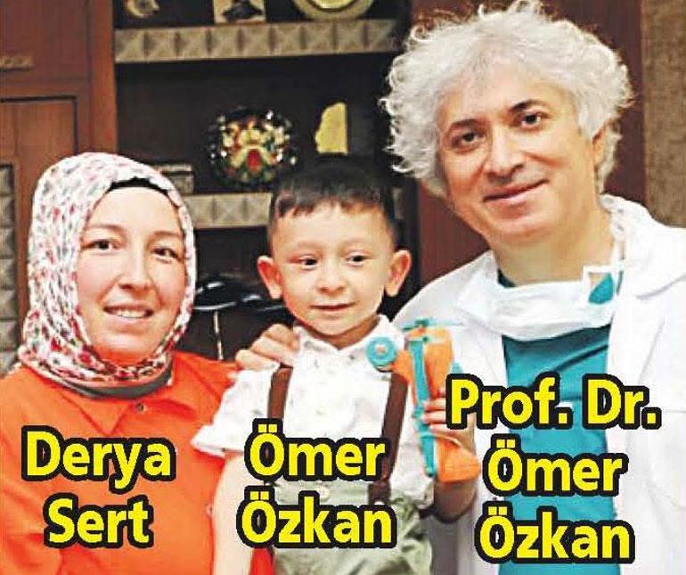 İngilterenin mucize bebeği Rahim nakliyle doğdu